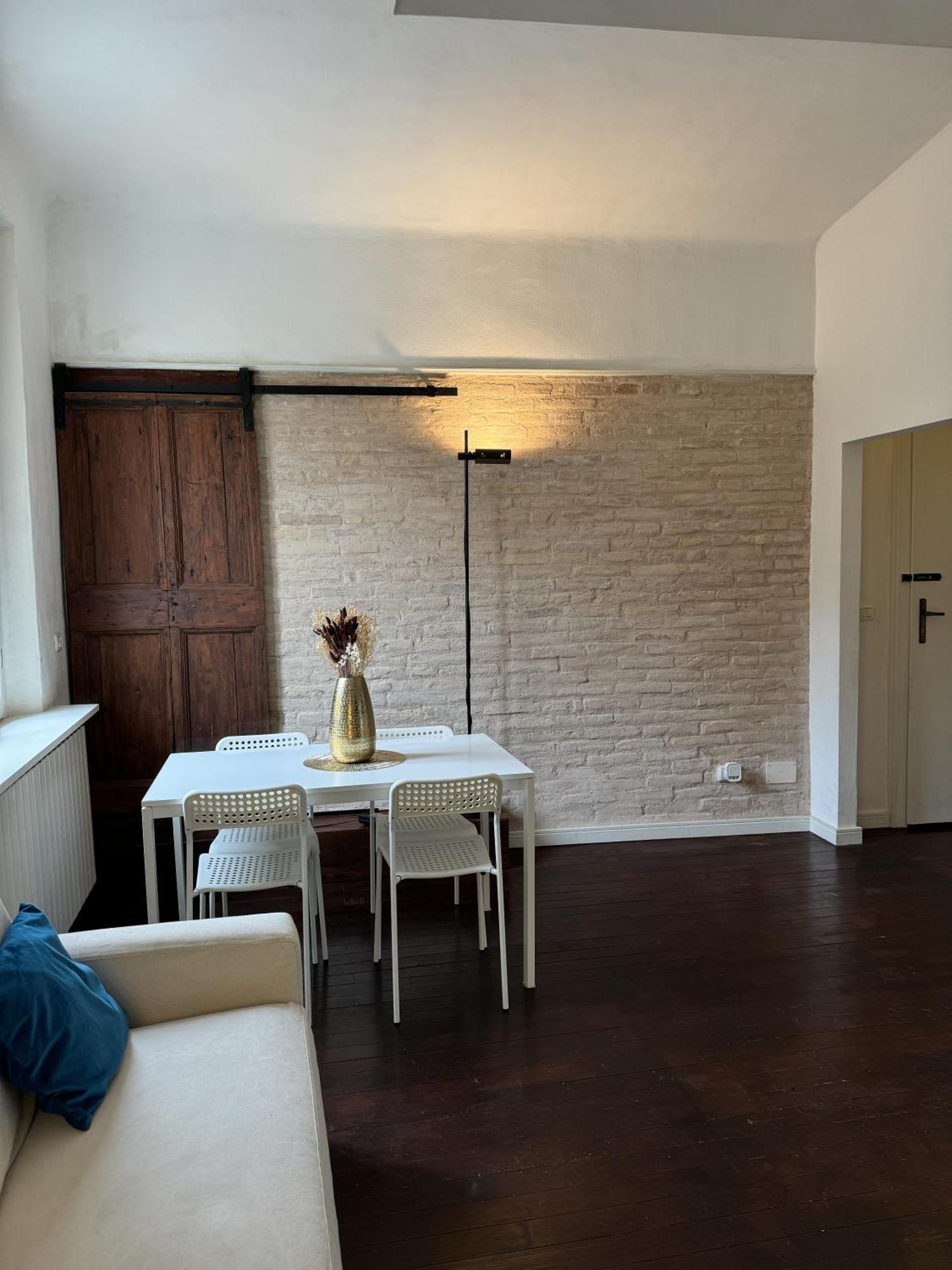 Maison Leone Apartment Ravenna Bagian luar foto